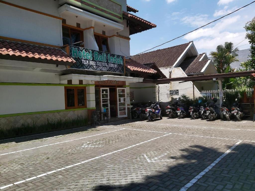 New Bali Indah Hotel Bandung Exterior foto